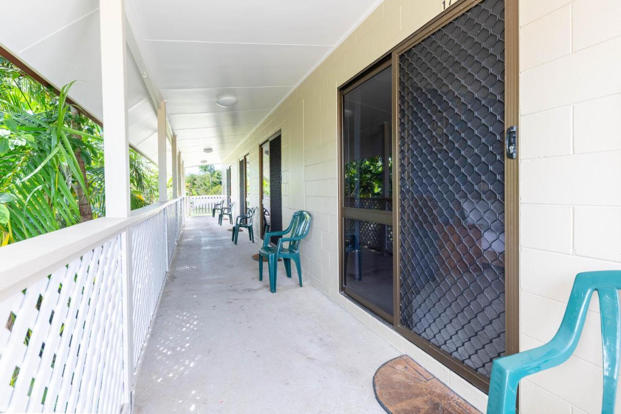 Motel Ingham Exterior photo
